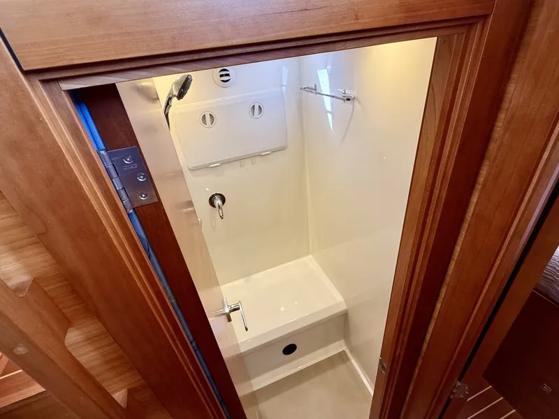 Slide: The Image of Coastal 45-IPS 2015 - 6014177