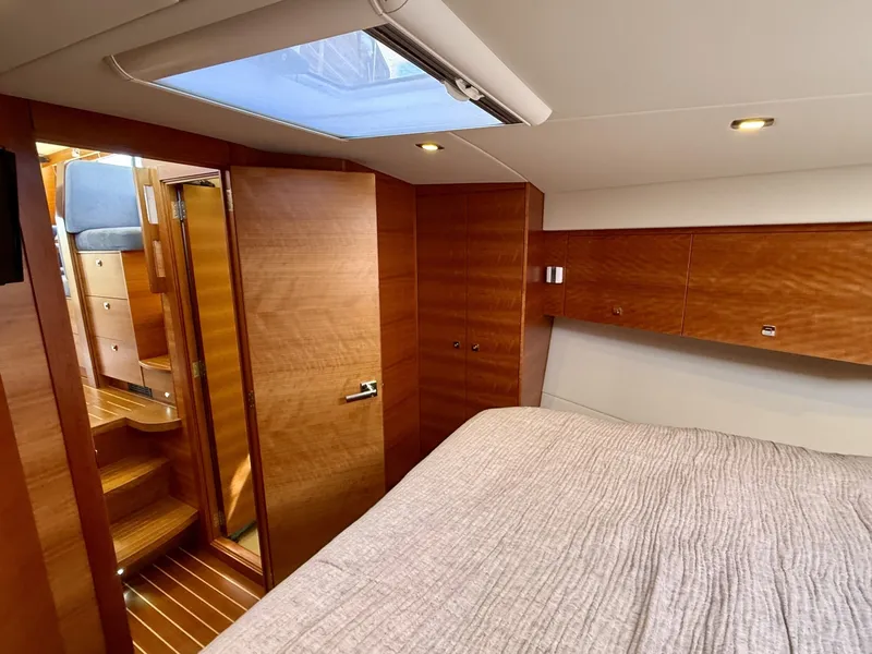 Slide: The Image of Coastal 45-IPS 2015 - 6014184