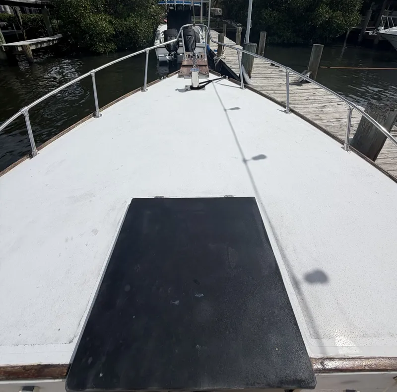 Slide: The Image of Gulf Stream MORGAN 25 1985 - 6014597