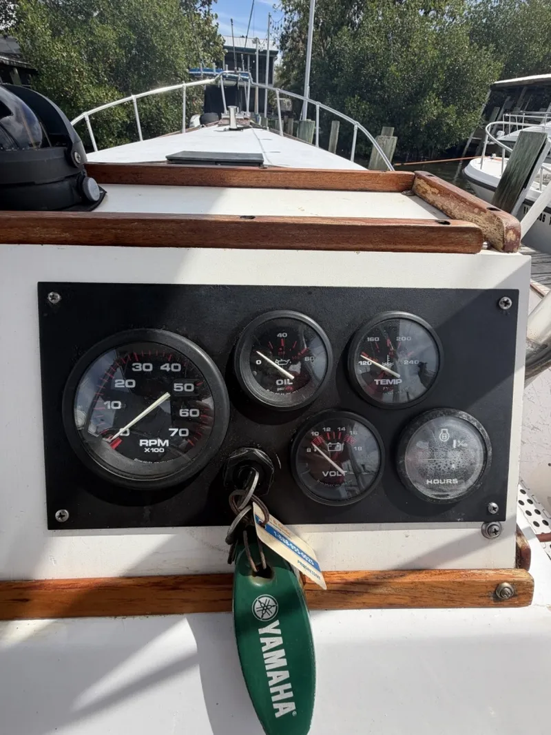 Slide: The Image of Gulf Stream MORGAN 25 1985 - 6014599