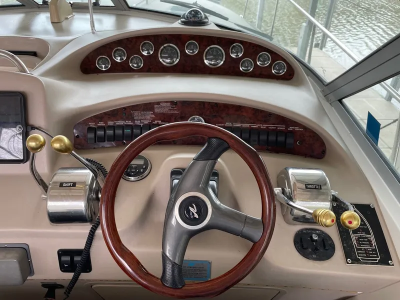 Slide: The Image of Sea Ray 340 Sundancer 2001 - 6014474