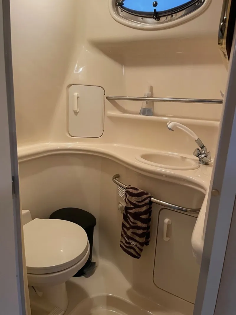 Slide: The Image of Sea Ray 340 Sundancer 2001 - 6014475