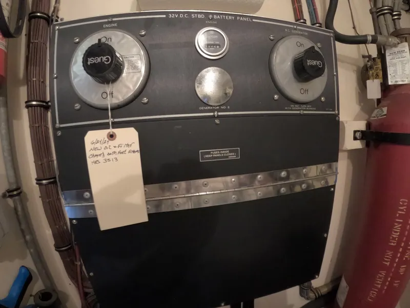 Slide: The Image of Hatteras Motor Yacht 1987 - 6014885