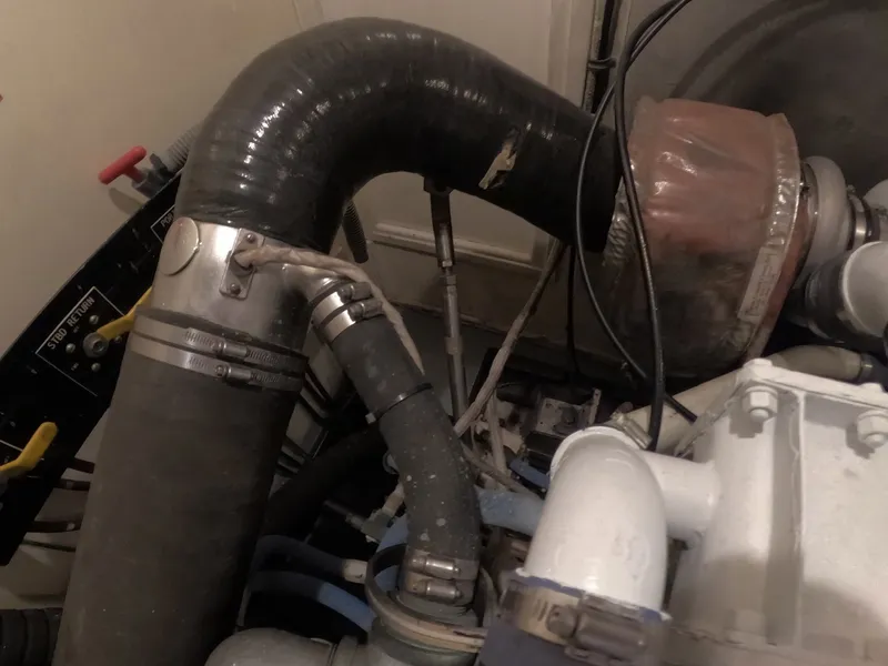 Slide: The Image of Hatteras Motor Yacht 1987 - 6014887