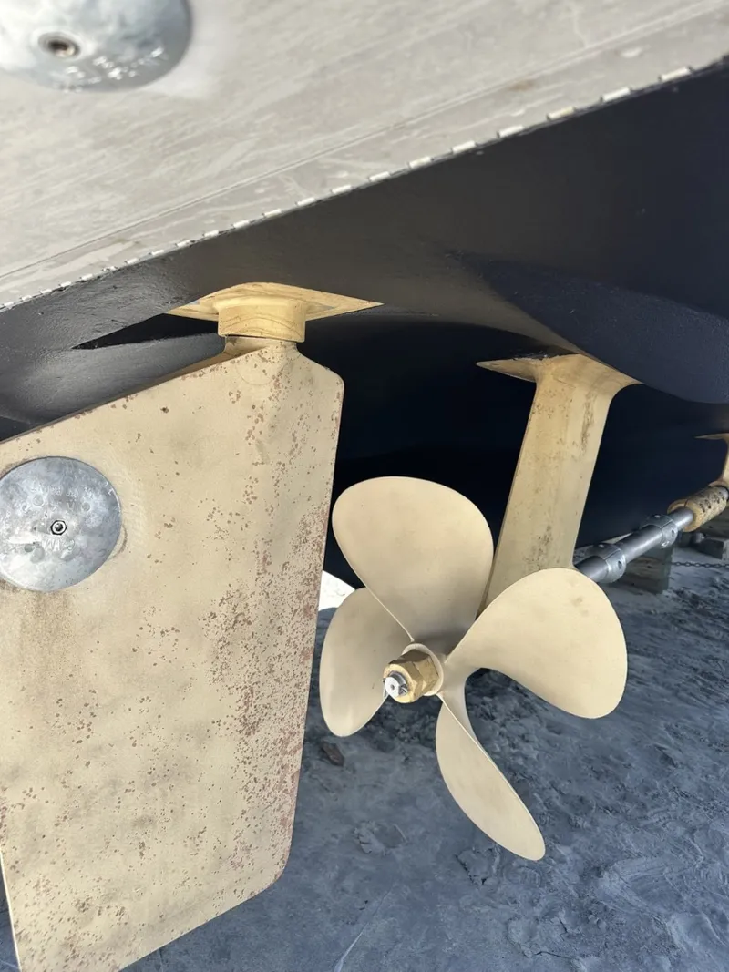 Slide: The Image of Hatteras Motor Yacht 1987 - 6014867