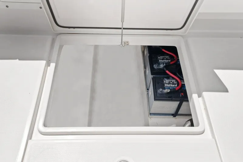 Slide: The Image of Edgewater 280CX 2018 - 6014762