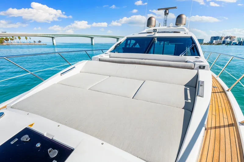 Slide: The Image of Azimut S6 2020 - 6015478