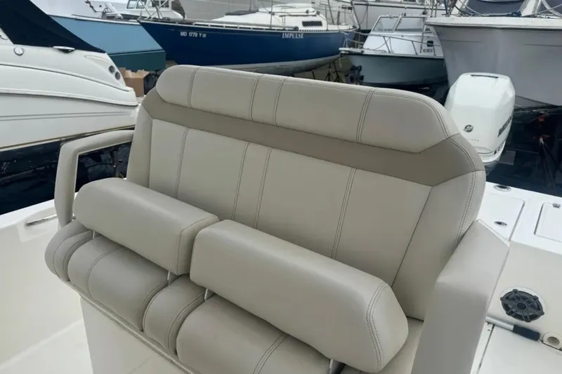Slide: The Image of Boston Whaler 280 Dauntless 2023 - 6015507