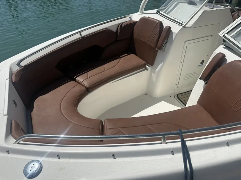 Slide: The Image of Century 24 Resorter 2019 - 6017990