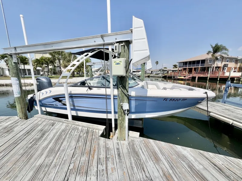 Slide: The Image of Chaparral 23 SSi OB 2023 - 6015588