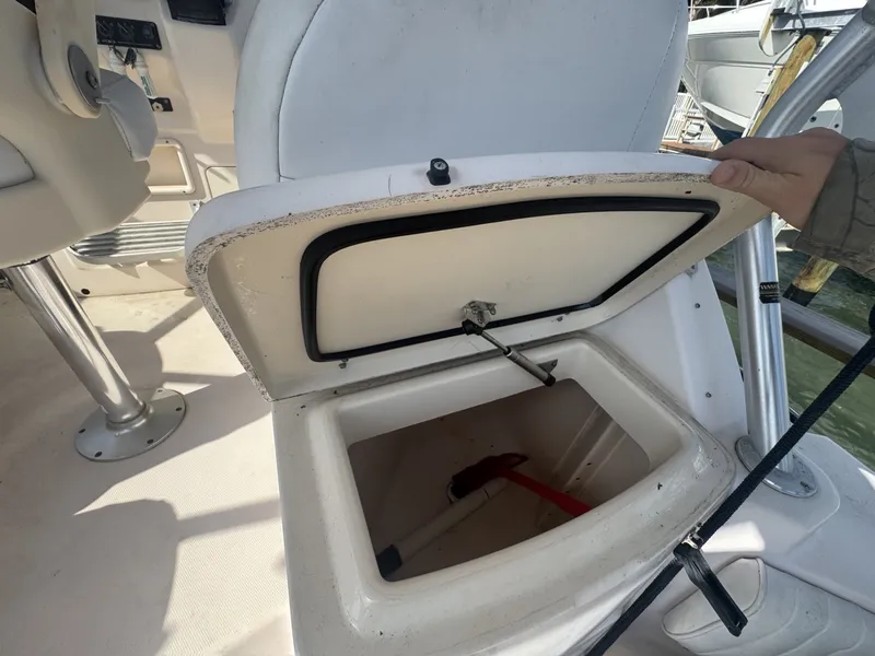 Slide: The Image of Grady-White 305 Express 2007 - 6015715