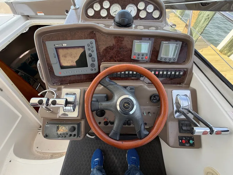 Slide: The Image of Regal Commodore 4260 2005 - 6015884