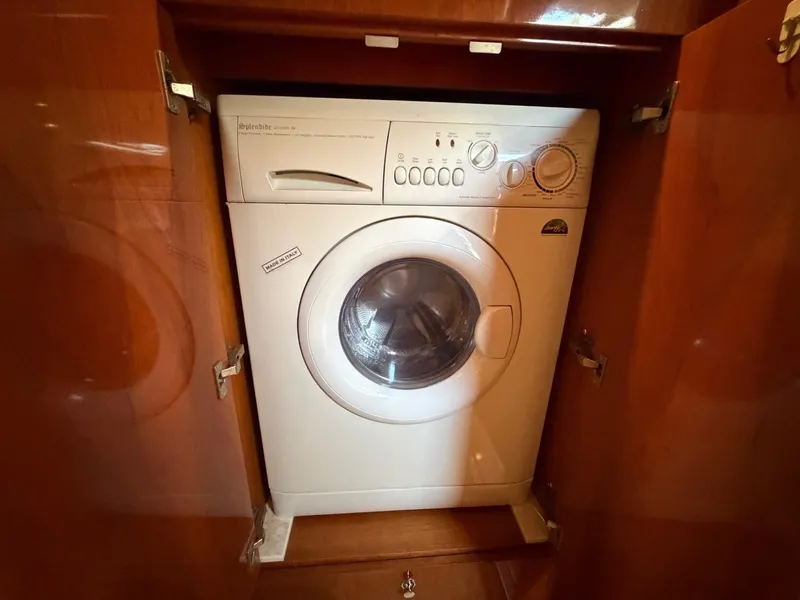 Slide: The Image of Regal Commodore 4260 2005 - 6015904