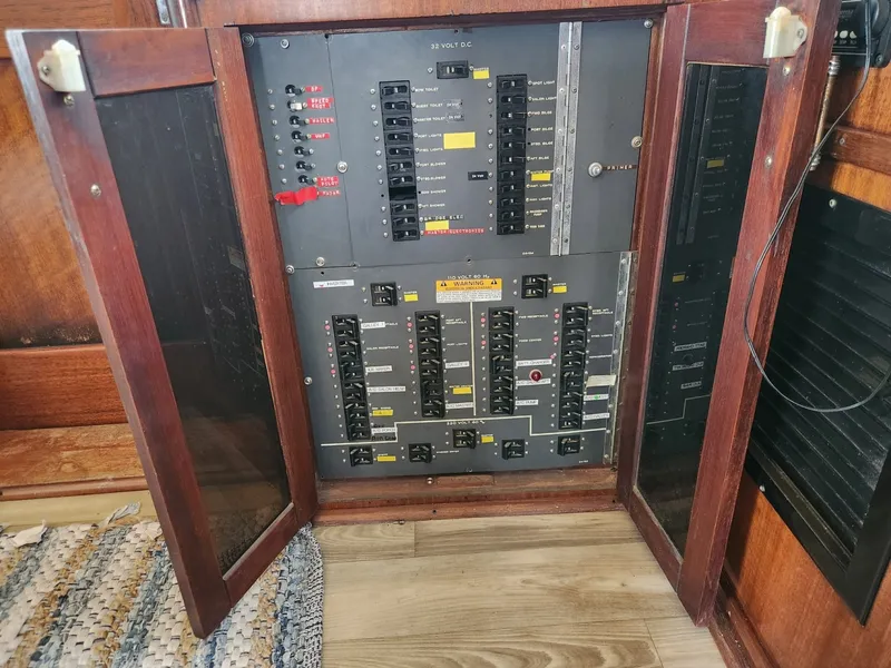 Slide: The Image of Hatteras 53 Motor Yacht 1978 - 6016036