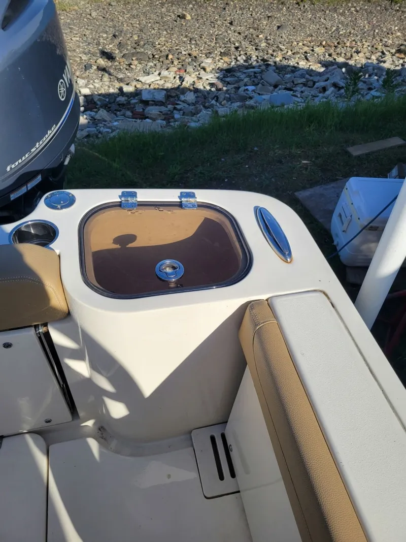 Slide: The Image of Scout 255 Dorado 2020 - 6018523