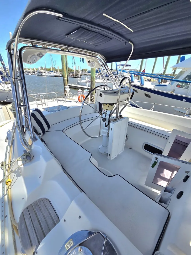 Slide: The Image of Hunter Passage 42 1991 - 6016446