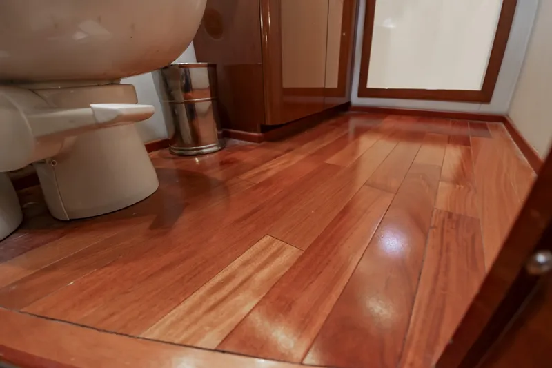 Slide: The Image of 58SeaRay141 - 6016626