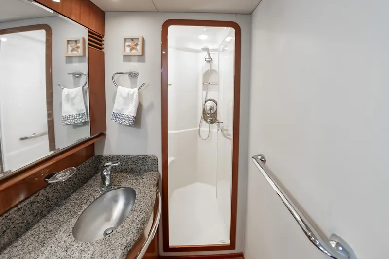 Slide: The Image of 58SeaRay143 - 6016628