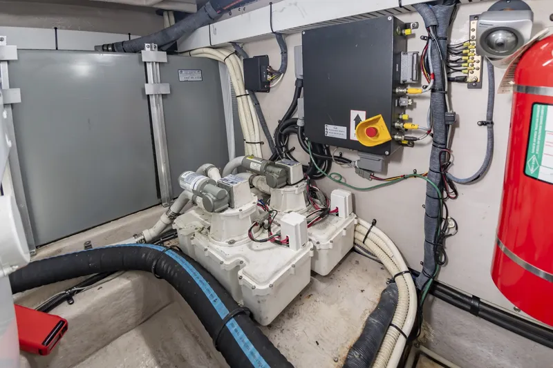 Slide: The Image of 58SeaRay161 - 6016646