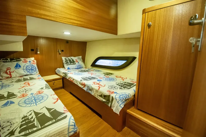 Slide: The Image of Monachus Issa 45 Issa 2019 - 6016801