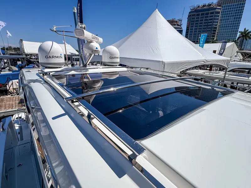 Slide: The Image of Wellcraft 44 Explorer 2026 - 6016889