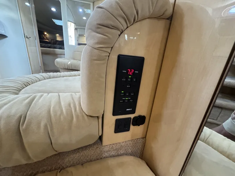 Slide: The Image of Sea Ray 38 1999 - 6017131