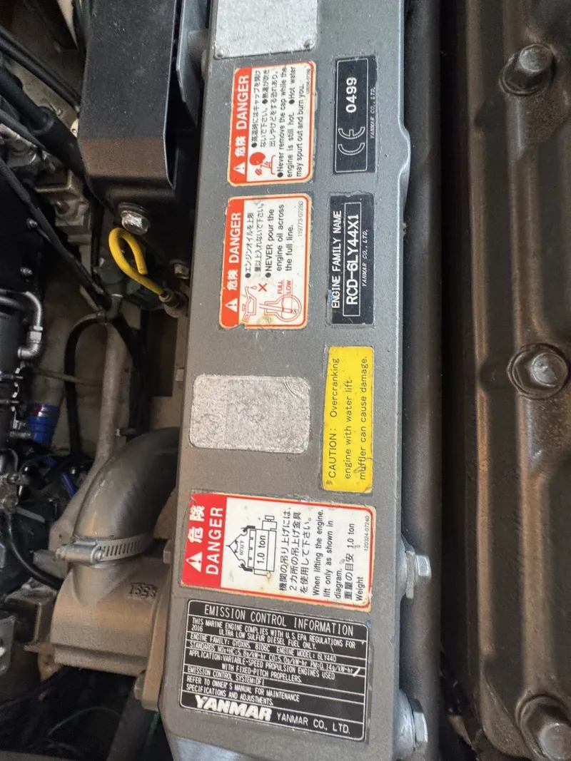 Slide: The Image of Sea Ray 38 1999 - 6017141