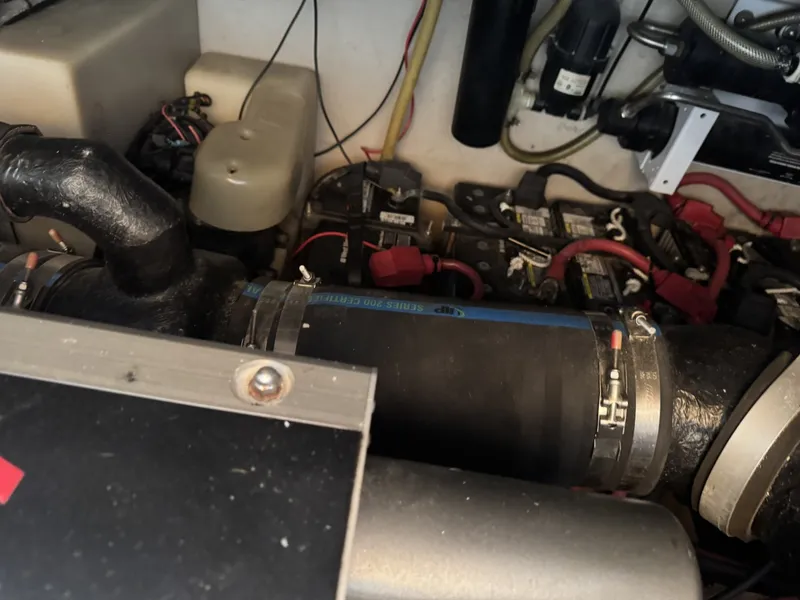 Slide: The Image of Sea Ray 38 1999 - 6017150