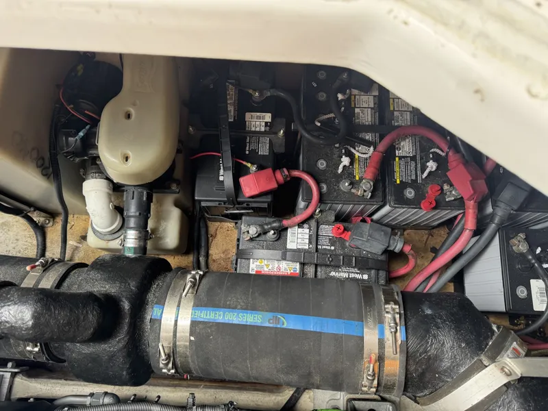 Slide: The Image of Sea Ray 38 1999 - 6017153