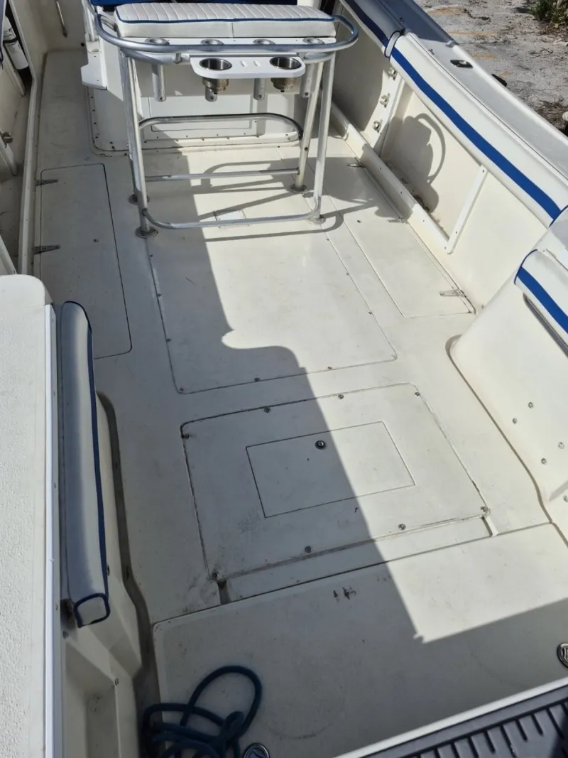 Slide: The Image of Mako 26 1987 - 6017615