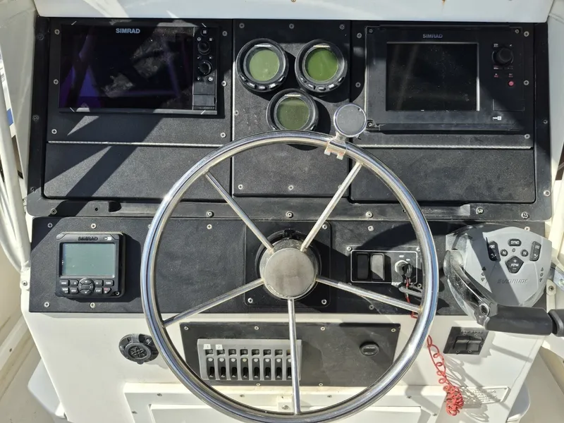 Slide: The Image of Mako 26 1987 - 6017618