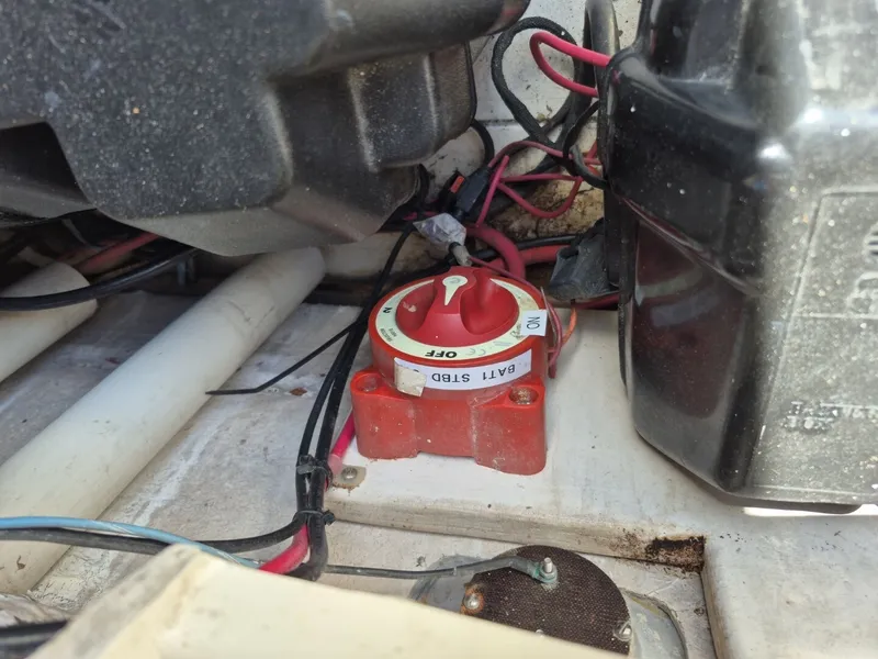 Slide: The Image of Mako 26 1987 - 6017641