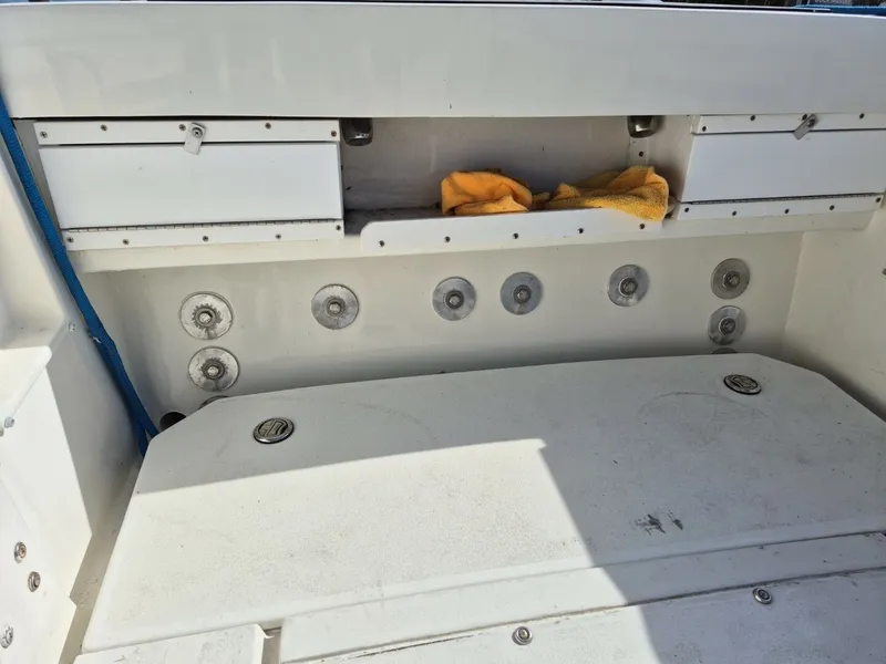 Slide: The Image of Mako 26 1987 - 6017646