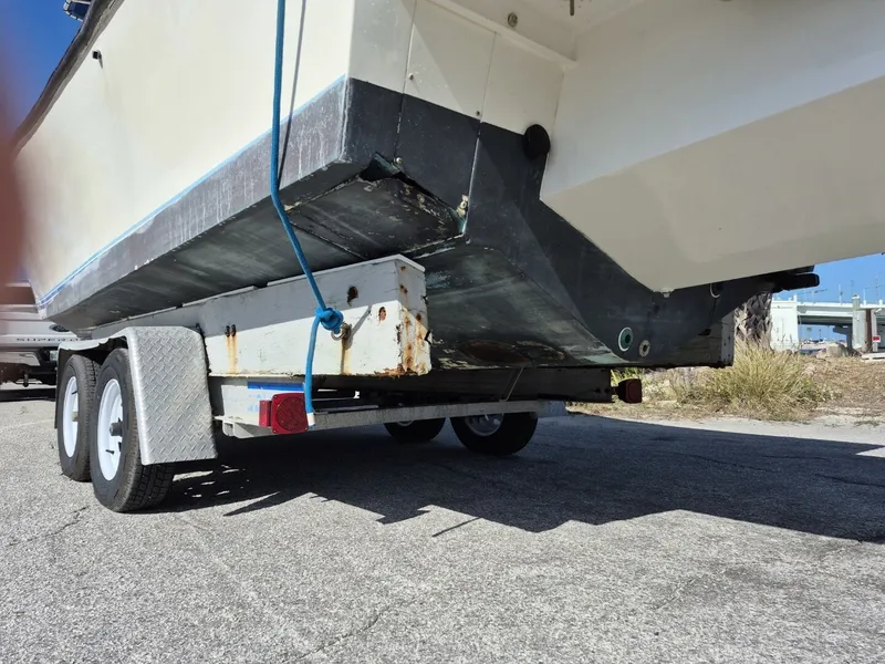 Slide: The Image of Mako 26 1987 - 6017606