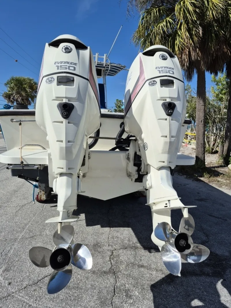 Slide: The Image of Mako 26 1987 - 6017609