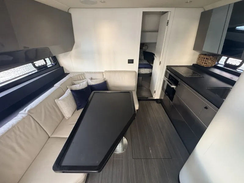 Slide: The Image of Azimut Verve 47 2023 - 6018058