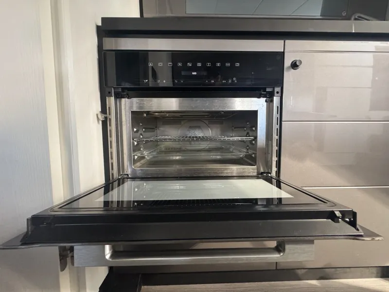 Slide: The Image of Azimut Verve 47 2023 - 6018069