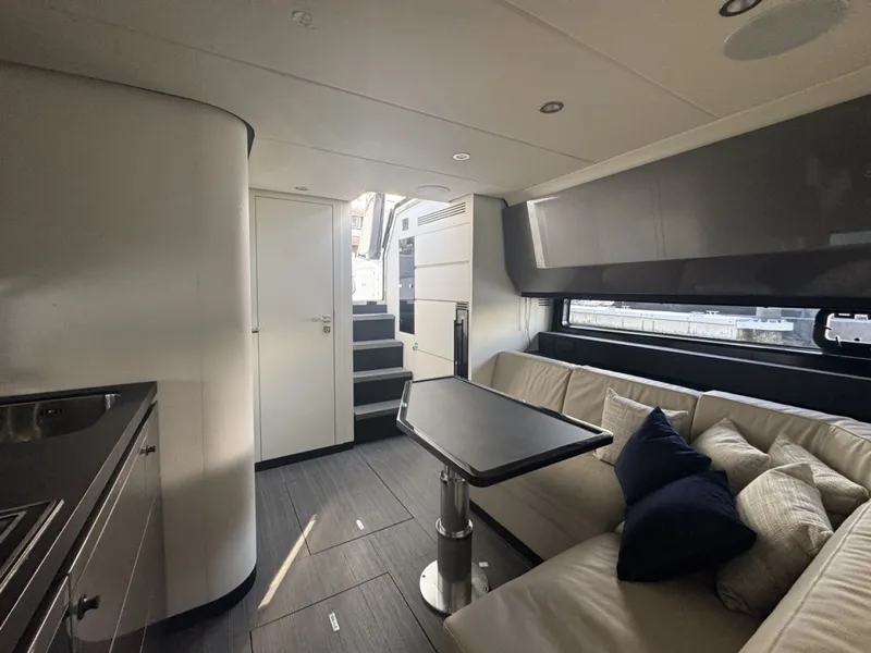 Slide: The Image of Azimut Verve 47 2023 - 6018072