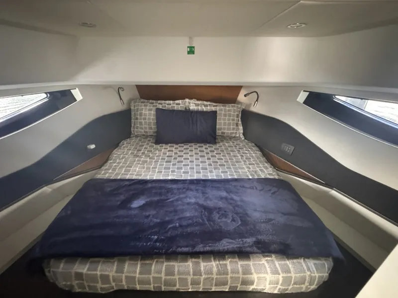 Slide: The Image of Azimut Verve 47 2023 - 6018074