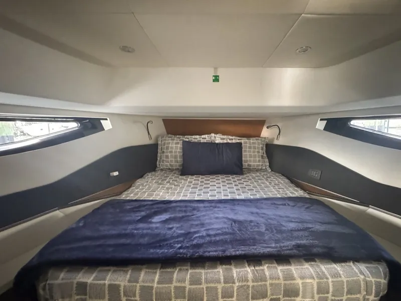 Slide: The Image of Azimut Verve 47 2023 - 6018075