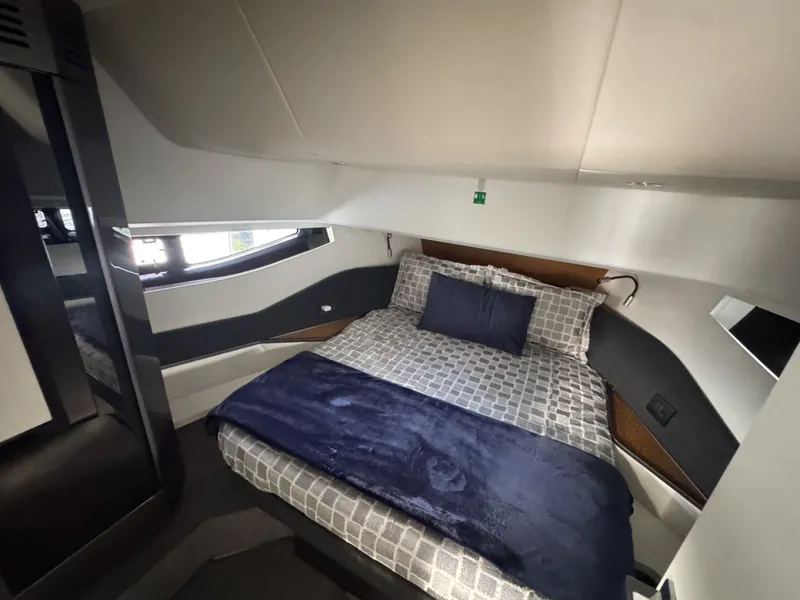 Slide: The Image of Azimut Verve 47 2023 - 6018078