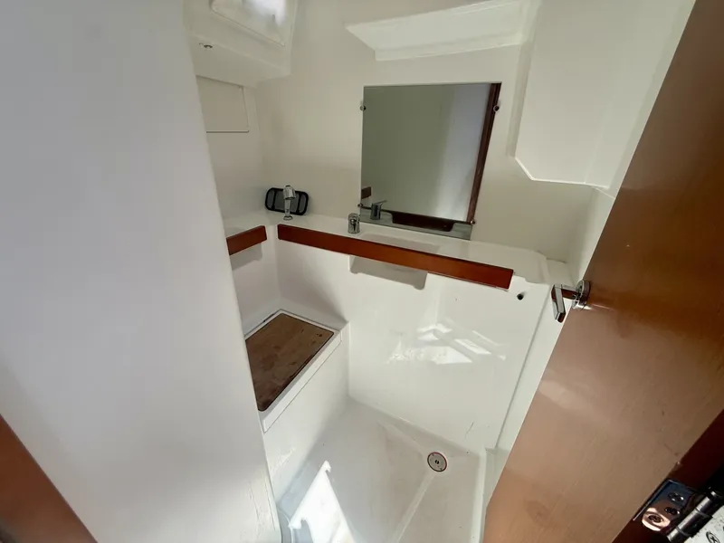 Slide: The Image of Beneteau 38 2016 - 6062755