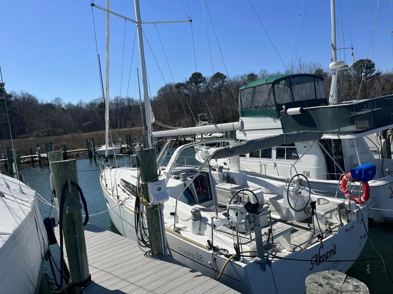 Slide: The Image of Beneteau 38 2016 - 6021120
