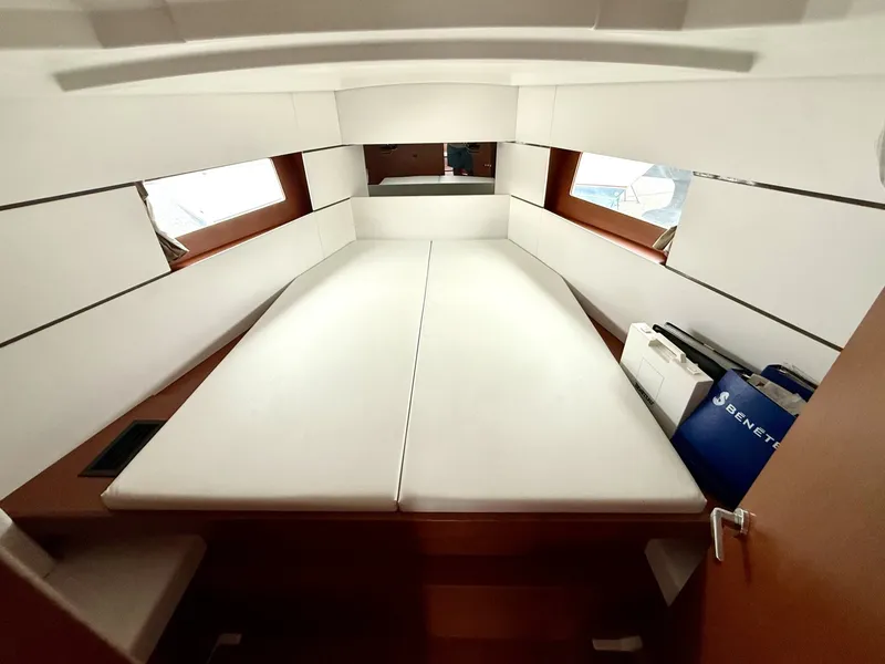 Slide: The Image of Beneteau 38 2016 - 7135263