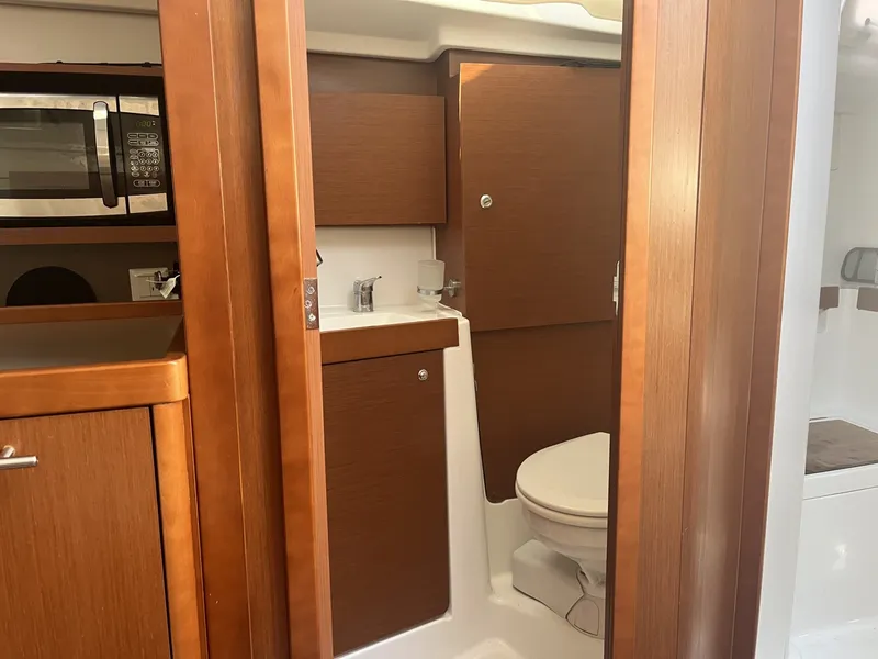 Slide: The Image of Beneteau 38.1 2016 - 6018290