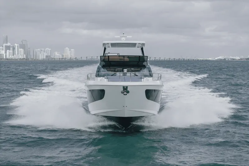 Slide: The Image of Cruisers 57 FLY 2026 - 6018614