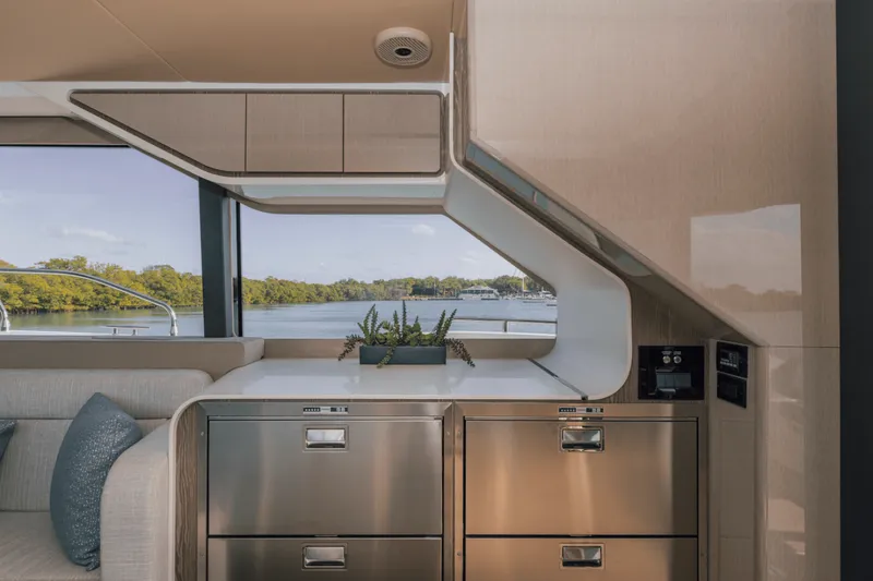 Slide: The Image of Cruisers 57 FLY 2026 - 6018689