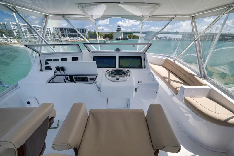 Slide: The Image of Viking 52 - THE HURRICANE - Flybridge Helm 2003 Viking 52 Convertible - THE HURRICANE  - 6018881