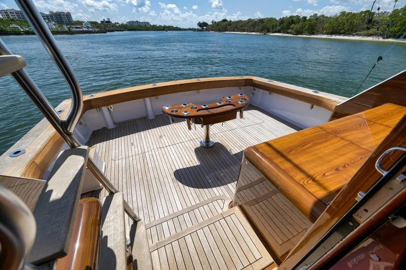 Slide: The Image of Viking 52 - THE HURRICANE - Cockpit 2003 Viking 52 Convertible - THE HURRICANE - 7866135