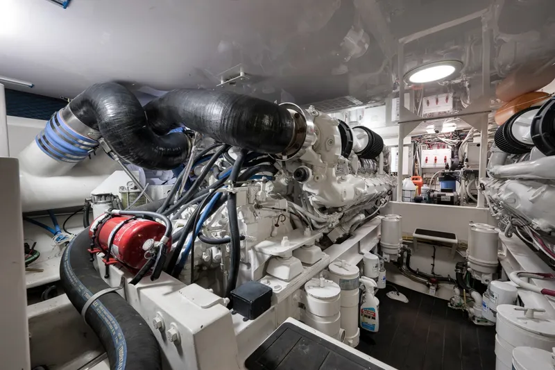 Slide: The Image of Viking 52 - THE HURRICANE - Engine Room  2003 Viking 52 Convertible - THE HURRICANE  - 6018843